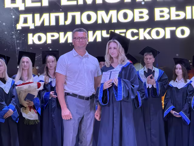 IMG 1960 (2).avif