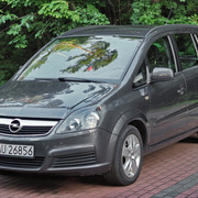 Zafira-01