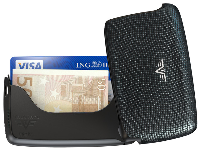 Card Case Open Lizard Black Leather.jpg