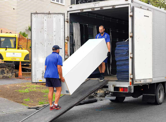 commercial-Long-Distance-Movers-ca