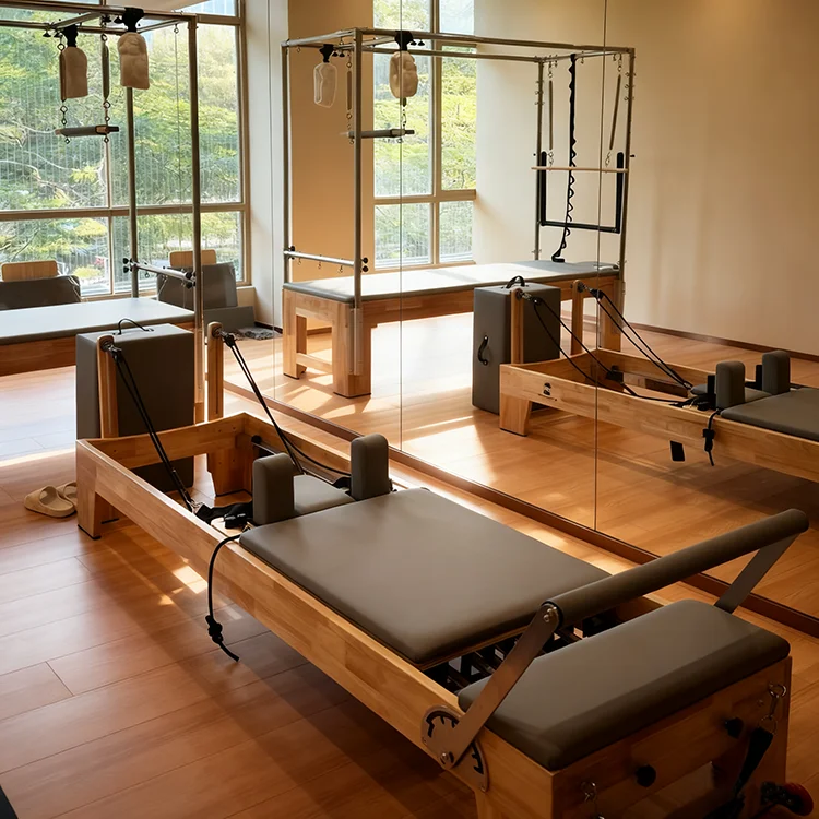 Home Commercial Custom Gym Yoga Fitness Sports Maquina Set Para Equipment Reformador Cama De Wood Beds Machine Pilates Reformers