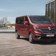 Обновленный Renault Trafic 2021.