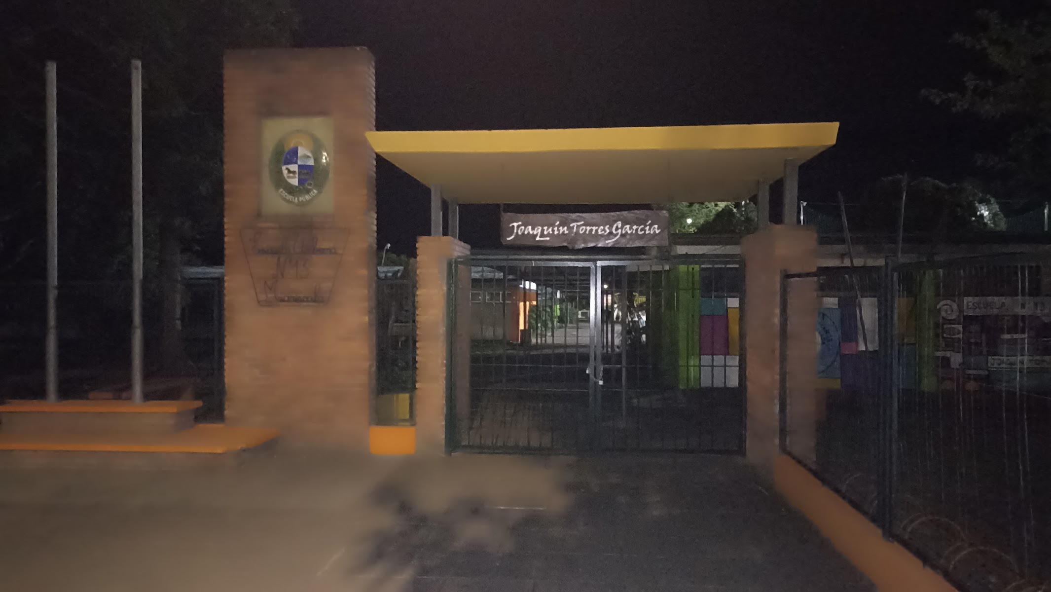 Escuela “Joaquín Torres García”