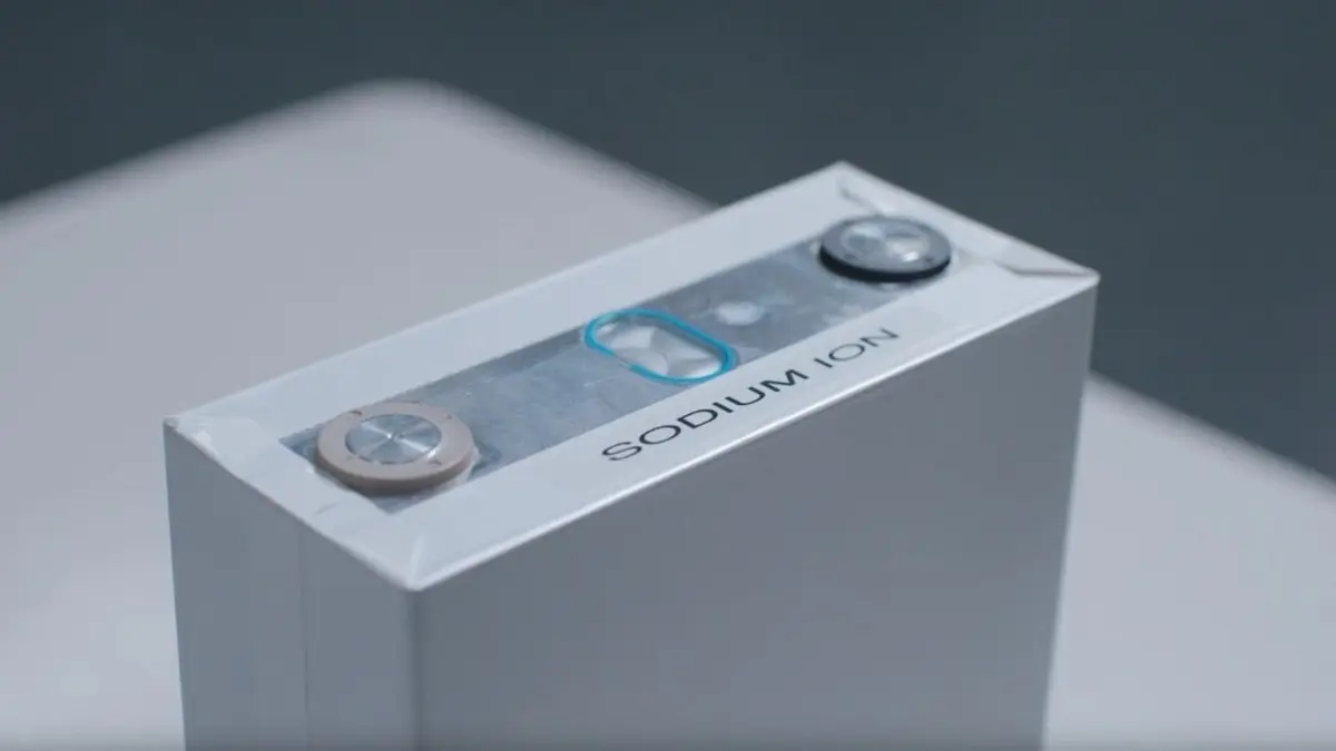 GM to Build Huge Sodium-Ion Batteries for Data Centers