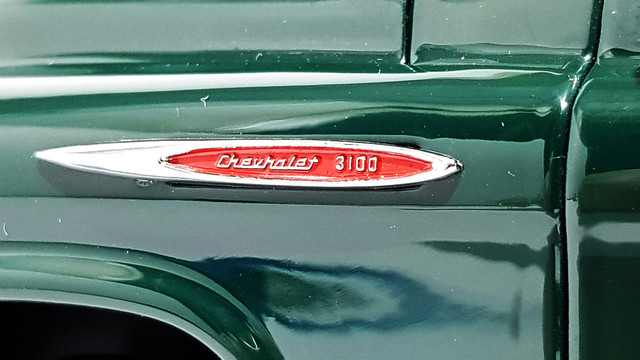 CHV57-SB352-resize.jpg