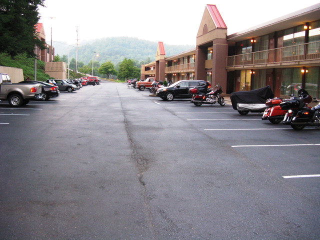 Chestnut Tree Inn parking.jpg