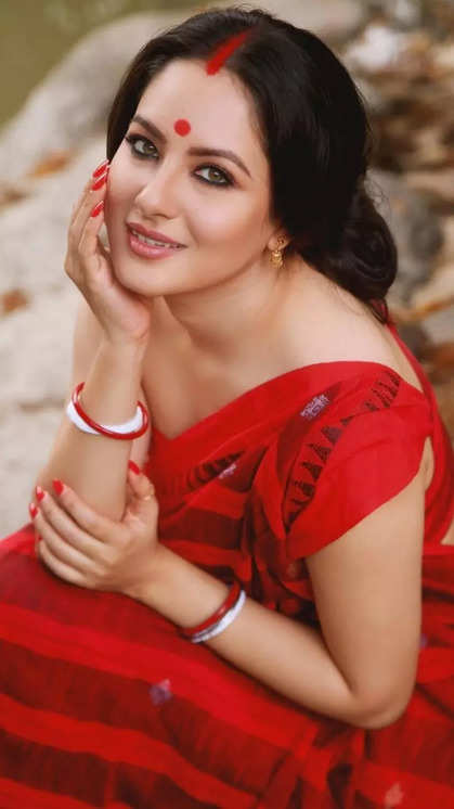 [Image: 101414013.jpg]