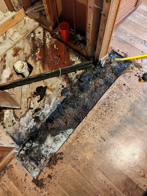 subfloor1.jpg