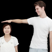 Womanlet-Short-Woman