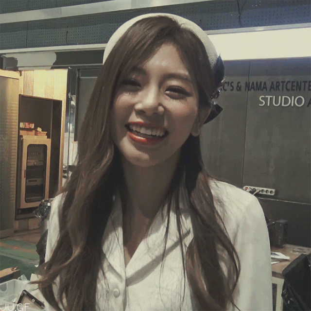Untitled-44.gif