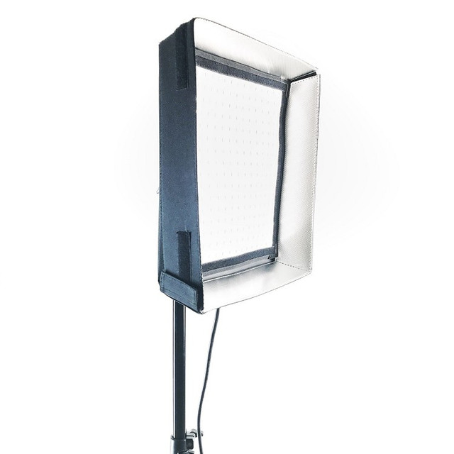 AX 1x1 with accessory