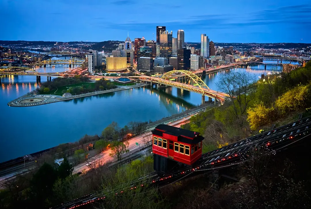 Începuturi noi în Pittsburgh