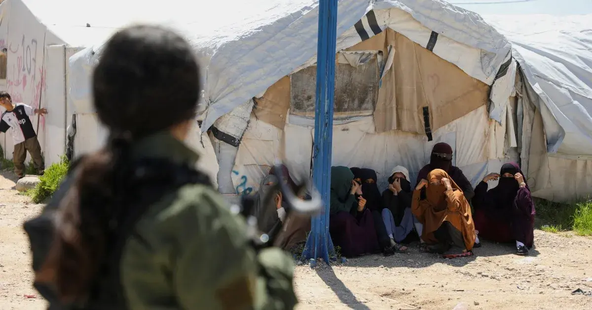 Australian Women and Children with Alleged ISIL Ties Return Home