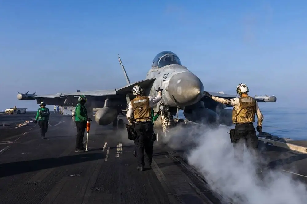 41717304 web1 Growler jpeg