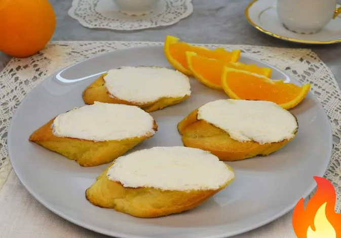 Постер Апельсиновые гренки с творожным сыром