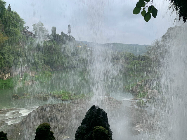 Украденное солнце. Universal Beijing Resort, Гуйлинь, Фужун, Чжанцзяцзе, Фэнхуан, Яншо. 8-17 апреля 2026. Украденное солнце. Universal Beijing Resort, Гуйлинь, Фужун, Чжанцзяцзе, Фэнхуан, Яншо. 8-17 апреля 2026.