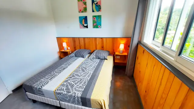 Chambre équipée tout confort hôtelier