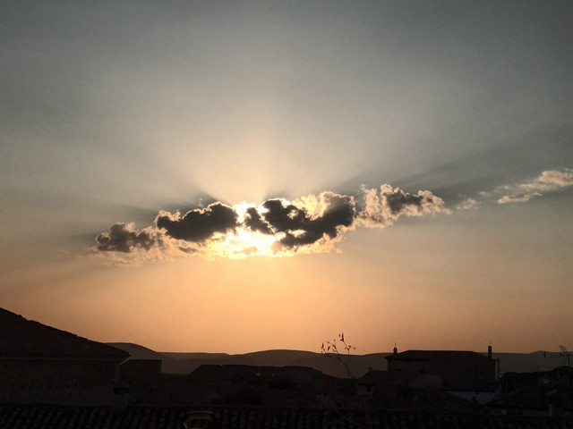 Nube en eclipse