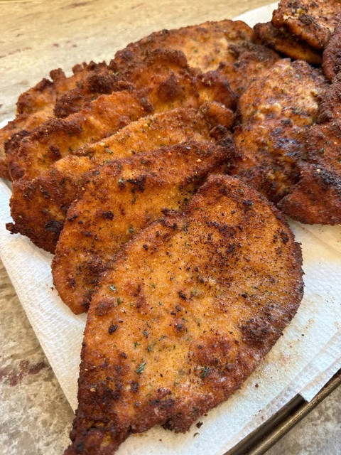 Discover Aron’s Chicken Cutlets, a simple and flavorful recipe featuring tender chicken cutlets prepared with a crispy coating and seasoned for a delicious homemade meal. This easy chicken dish is perfect for lunch or dinner and offers a satisfying combination of golden texture and savory flavor.

Read More : https://tastewitharon.com/arons-chicken-cutlets/