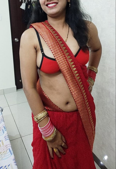 Wife Mom Aunty ki incest dunia with pics & Gifs