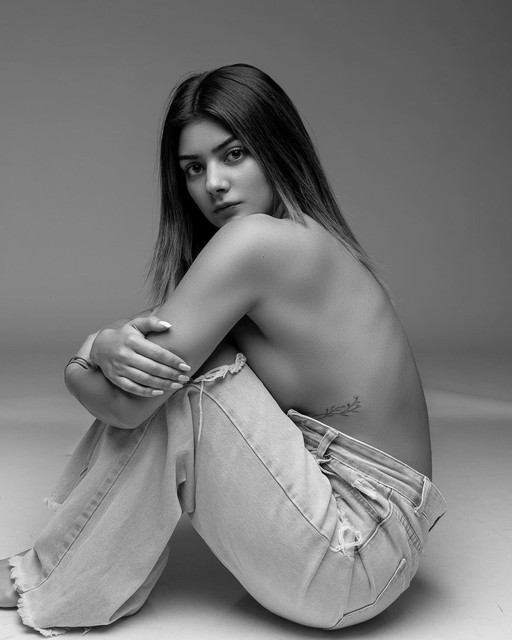 VALENTINA-ELENA-4