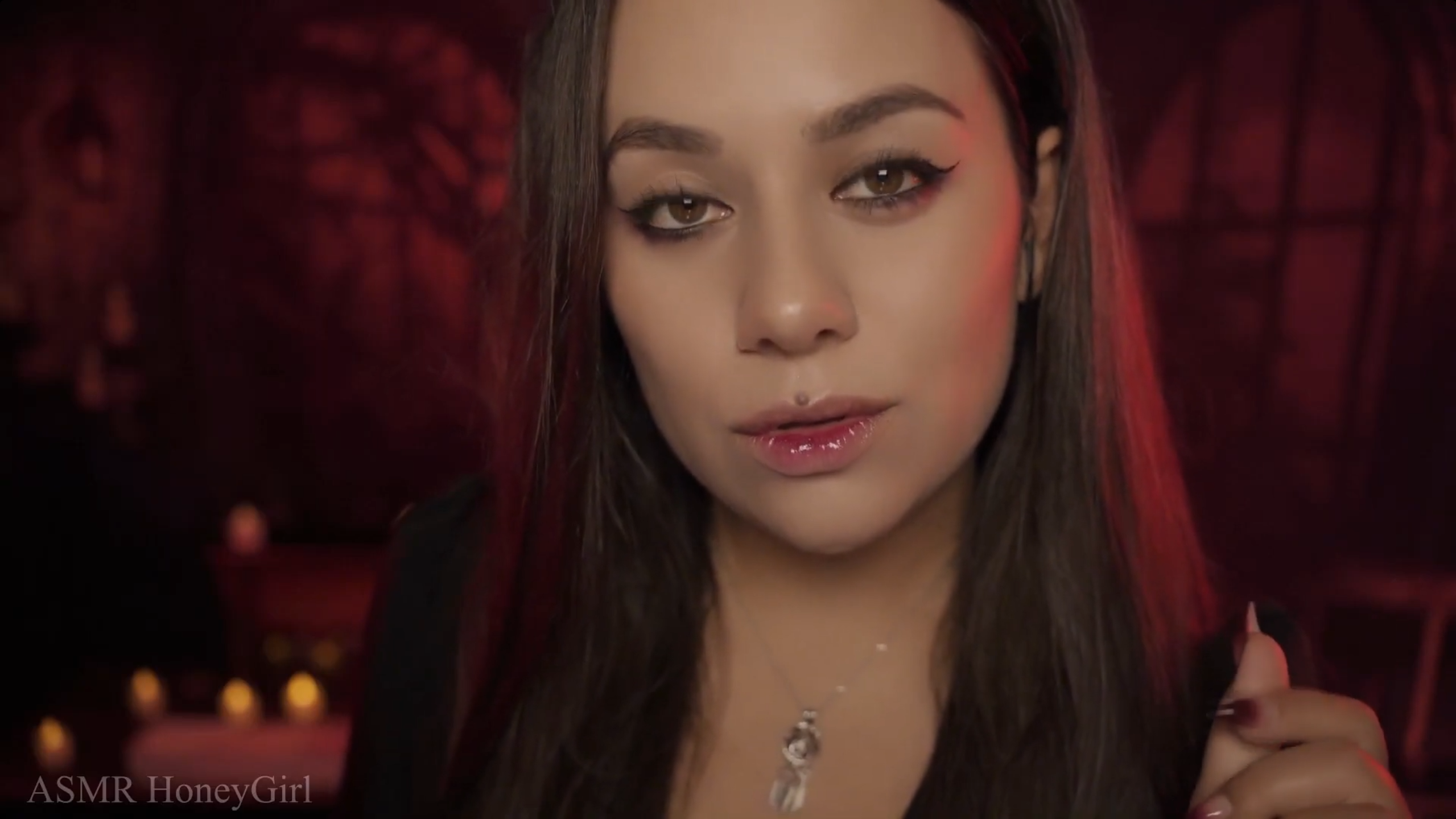ASMR MouthSounds [ HoneyGirl ]