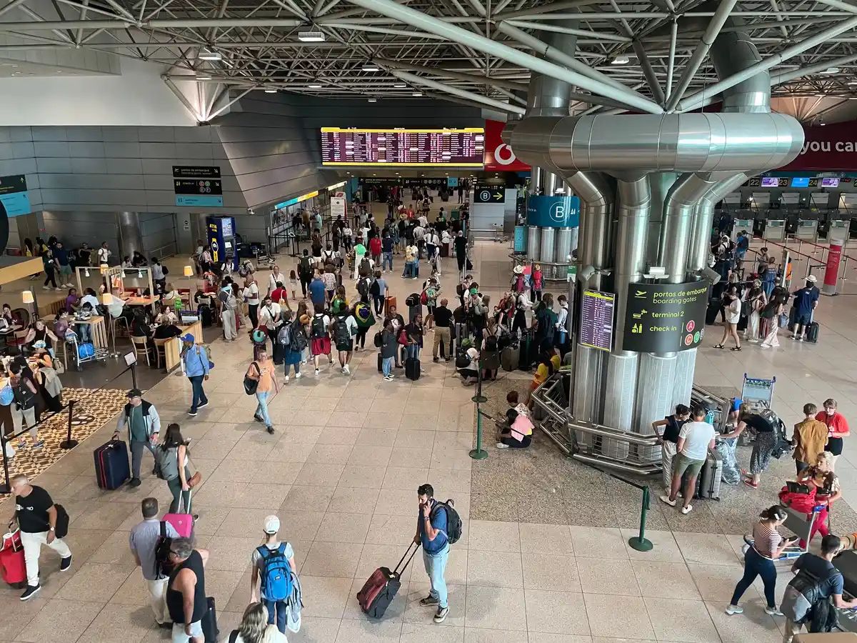 Travel Chaos Erupts at Major Airports