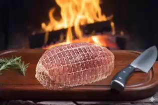 Bio Varkensrollade (Pulled Pork) Weidevarken - Barbecuevlees van de boer - Vleeskopenbijdeboer.nl