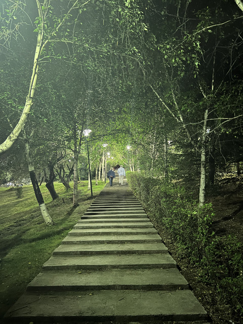 fonda gel benimle çalıyor :) . . . ve romantik gece sonu <3 editto: bir takım foti düzeltmeleri.