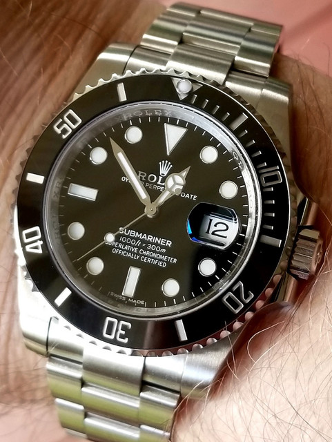 16025379945481