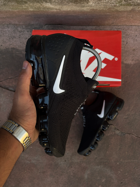 Nike Vapor Max 2.0 Flyknit Black and White detalle