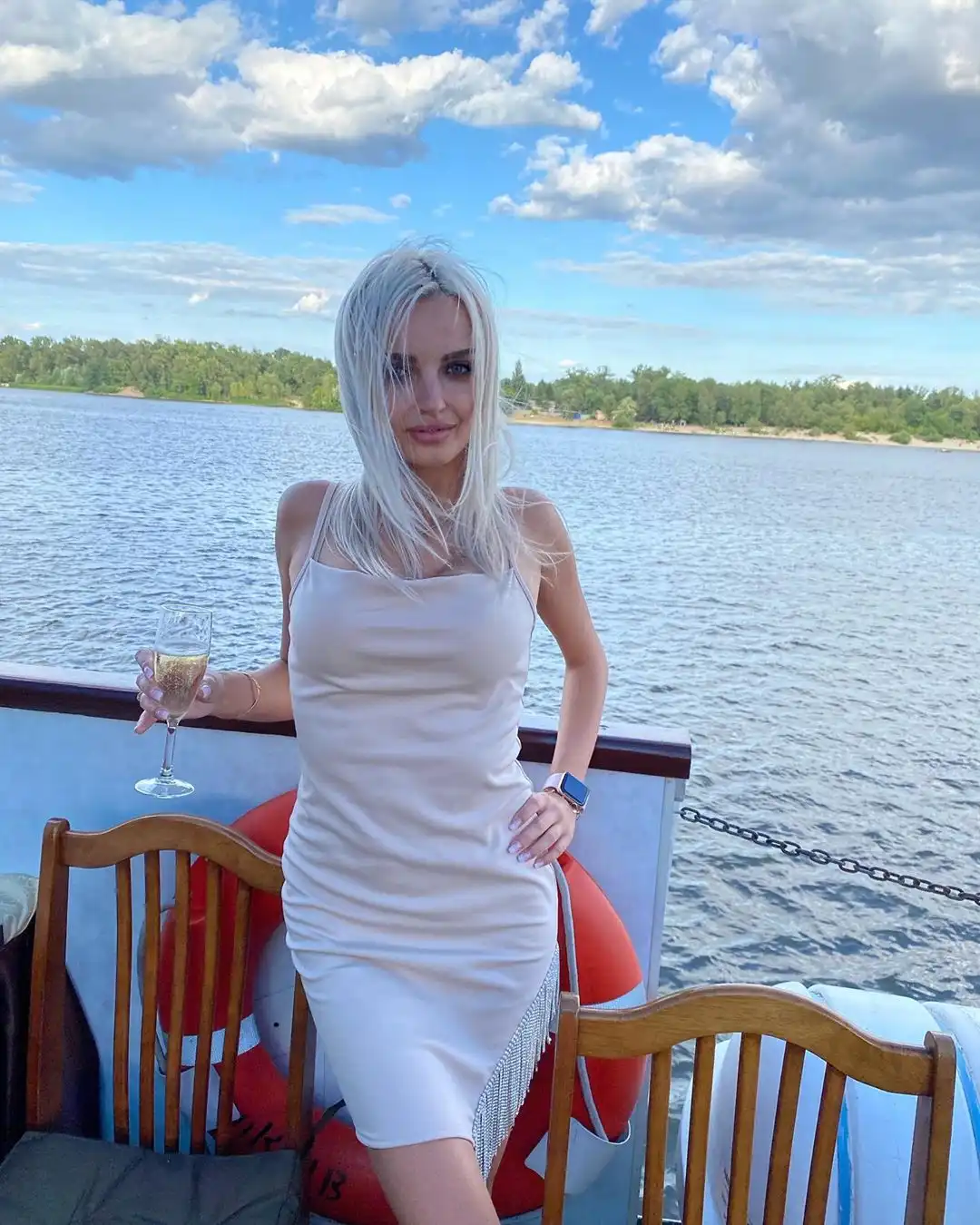 Alina Malaya Wallpapers Insta Fit Bio (1)
