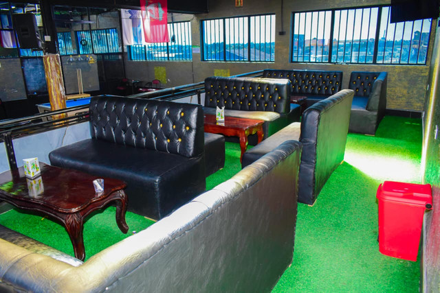 Lounge social area