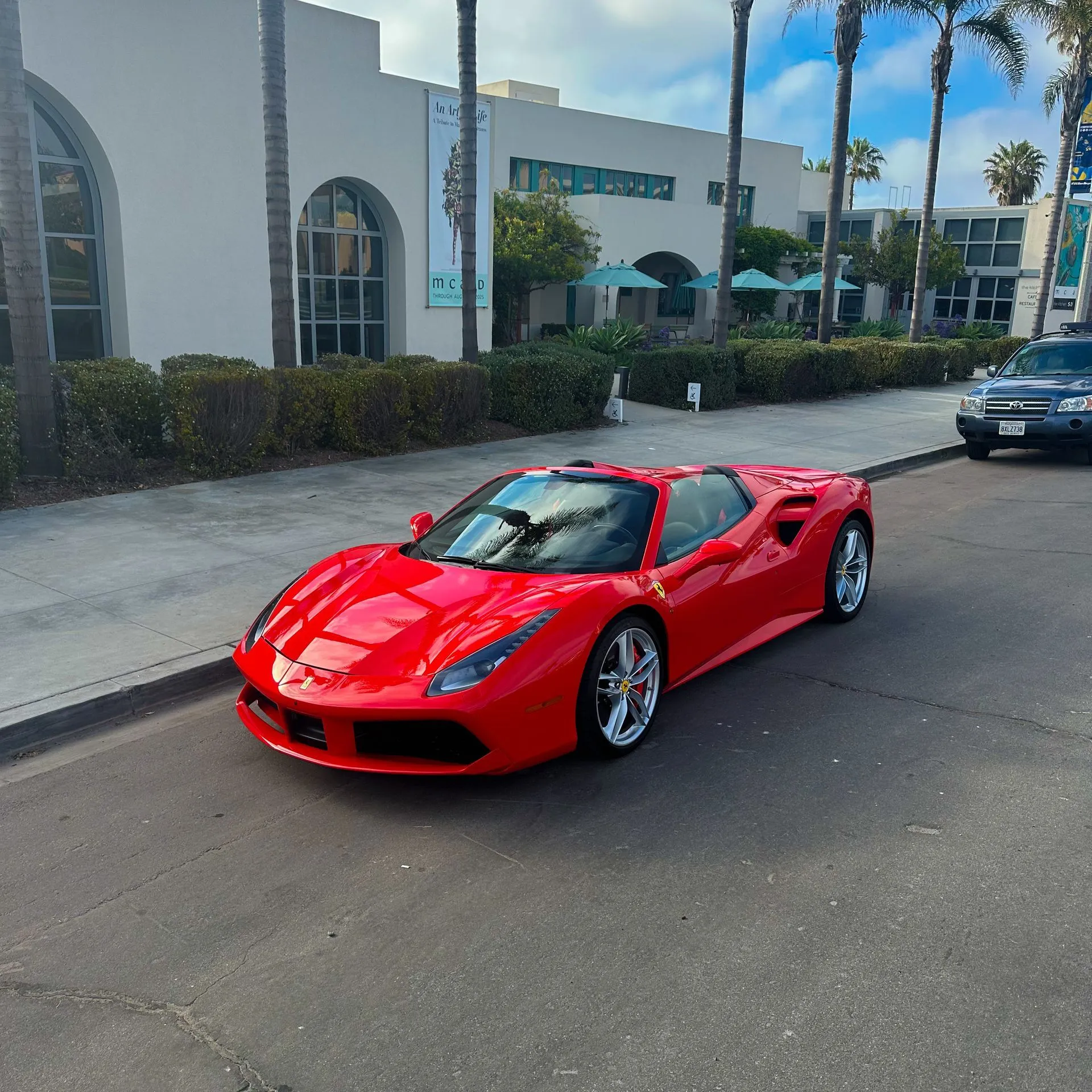 Ferrari 488 Spider photo 2
