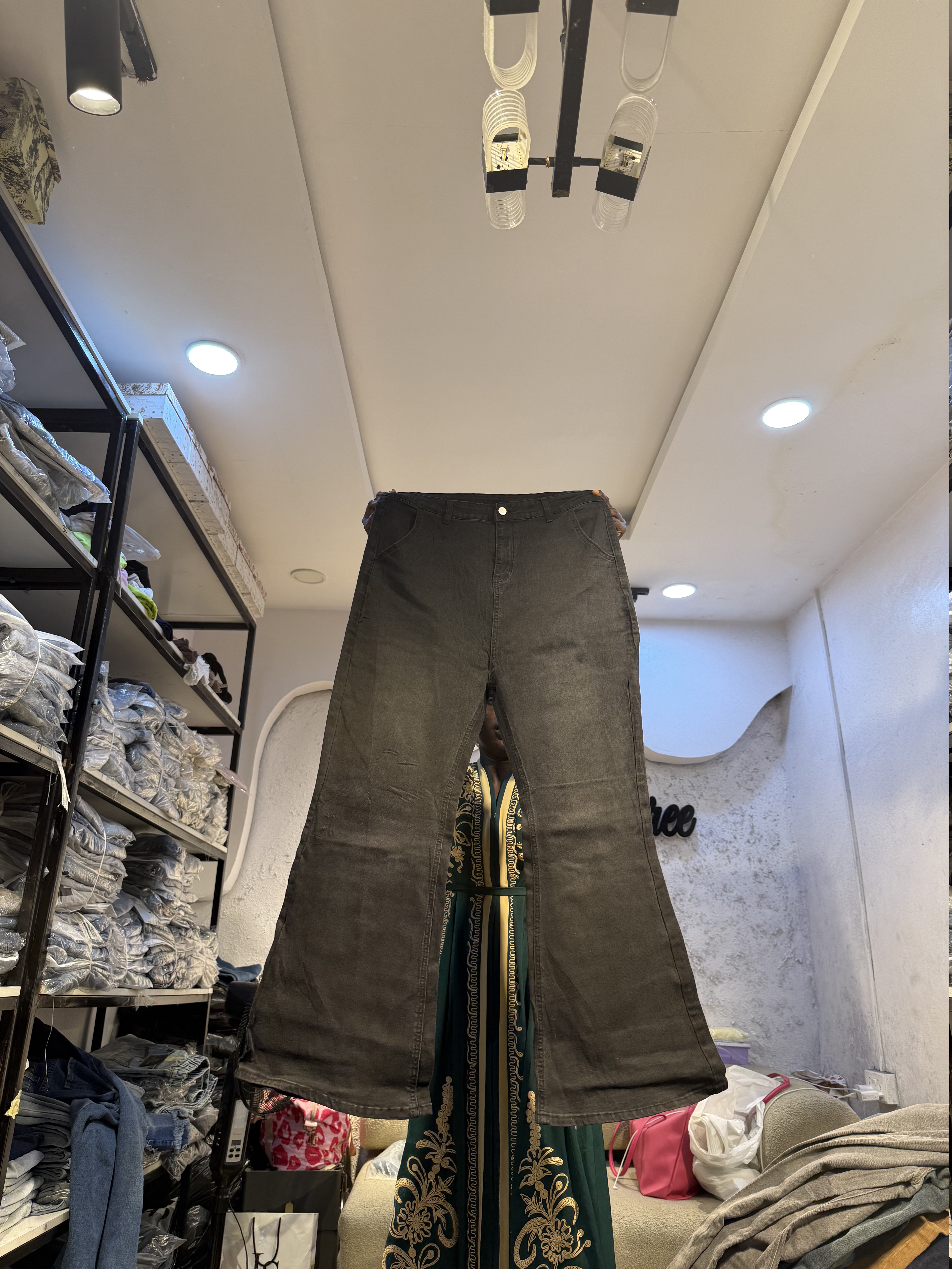 Waist 36
