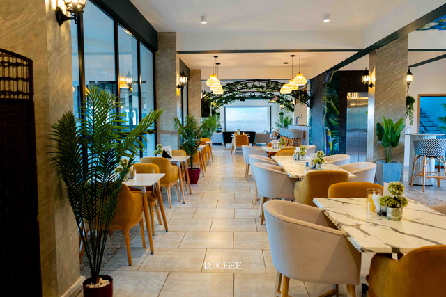 Lounge Bar House of Zahra — 1