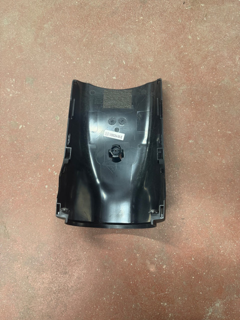 Накладка рулевой колонки нижняя tesla model 3 Tesla Model 3 2021