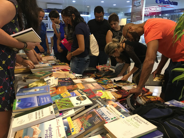 Troca Troca de Livros — primeira versão