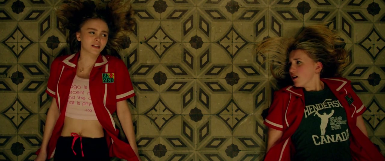 Yoga Hosers Screenshot