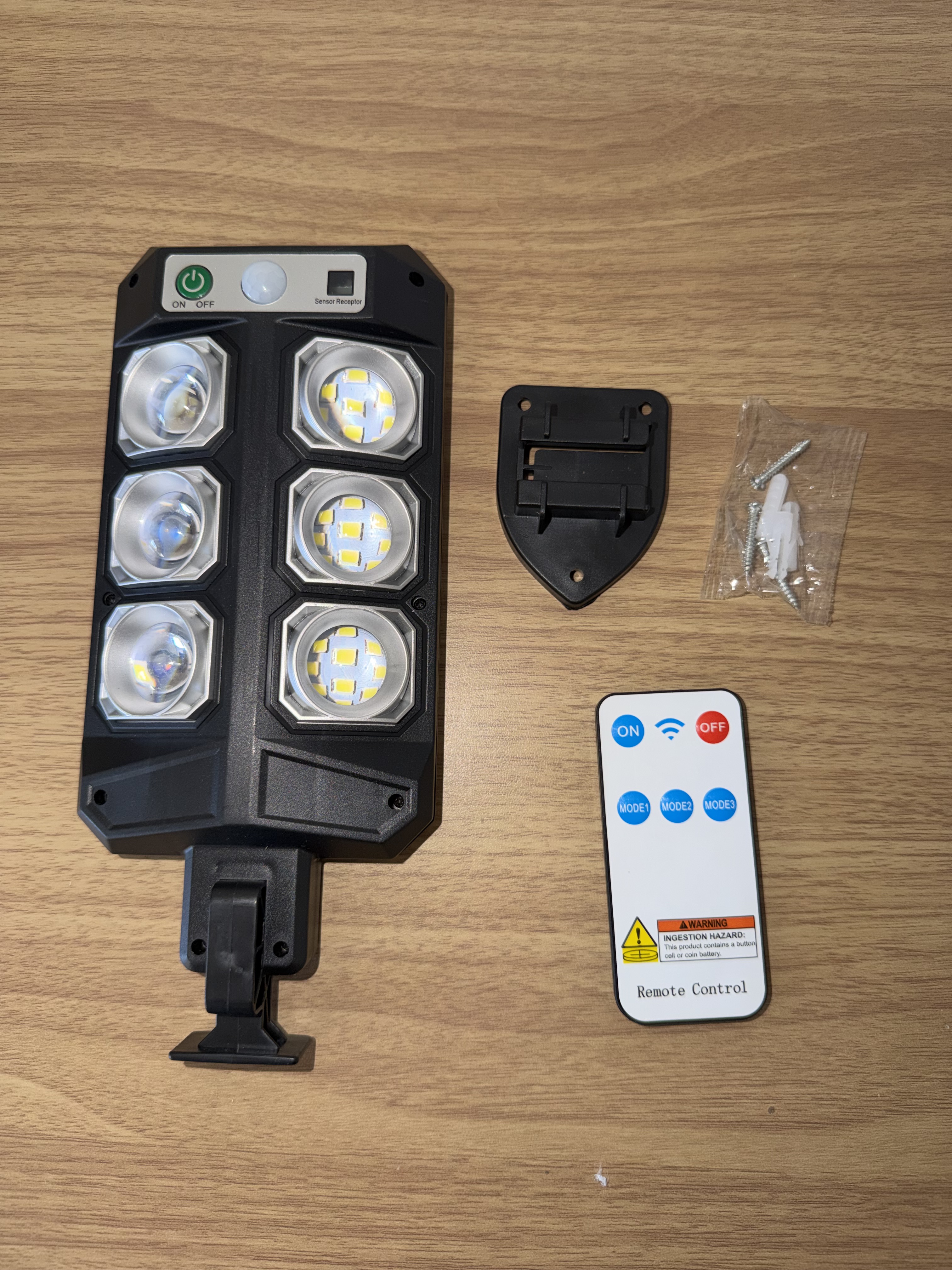 Linterna solar LED instalada