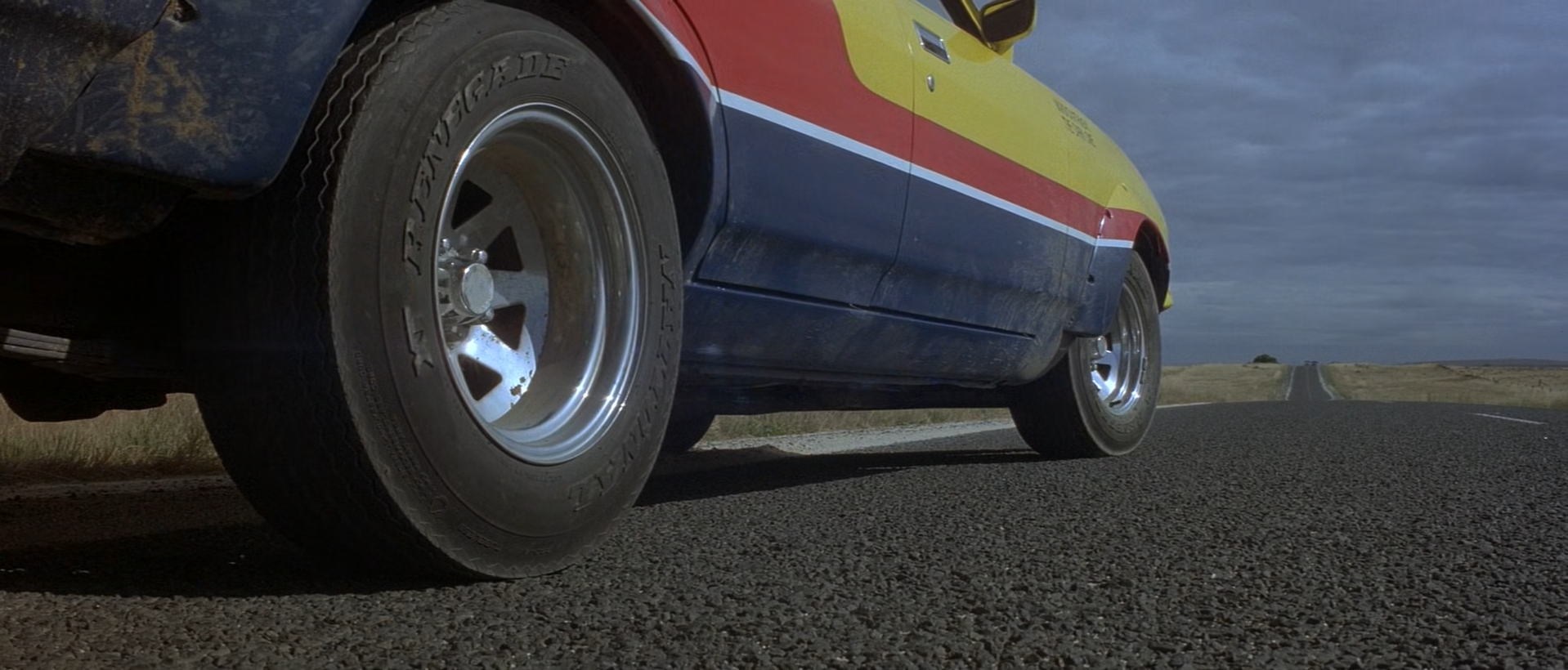 [Image: Mad-Max-1979-1080p-Blu-Ray-x265-RARBG-mp...27-522.png]