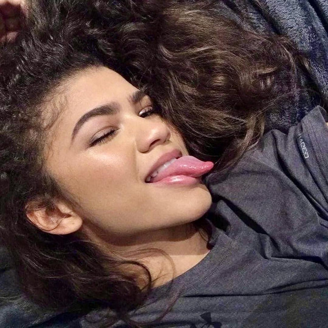 zendaya 0