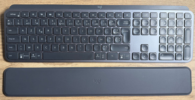 https://i.ibb.co/b5yrD1vB/1.jpg