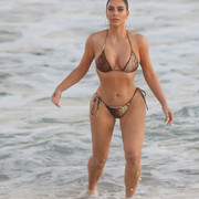 Kim-K-59