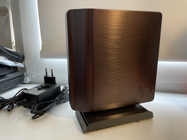 Seagate-Free-Agent-Pro-2