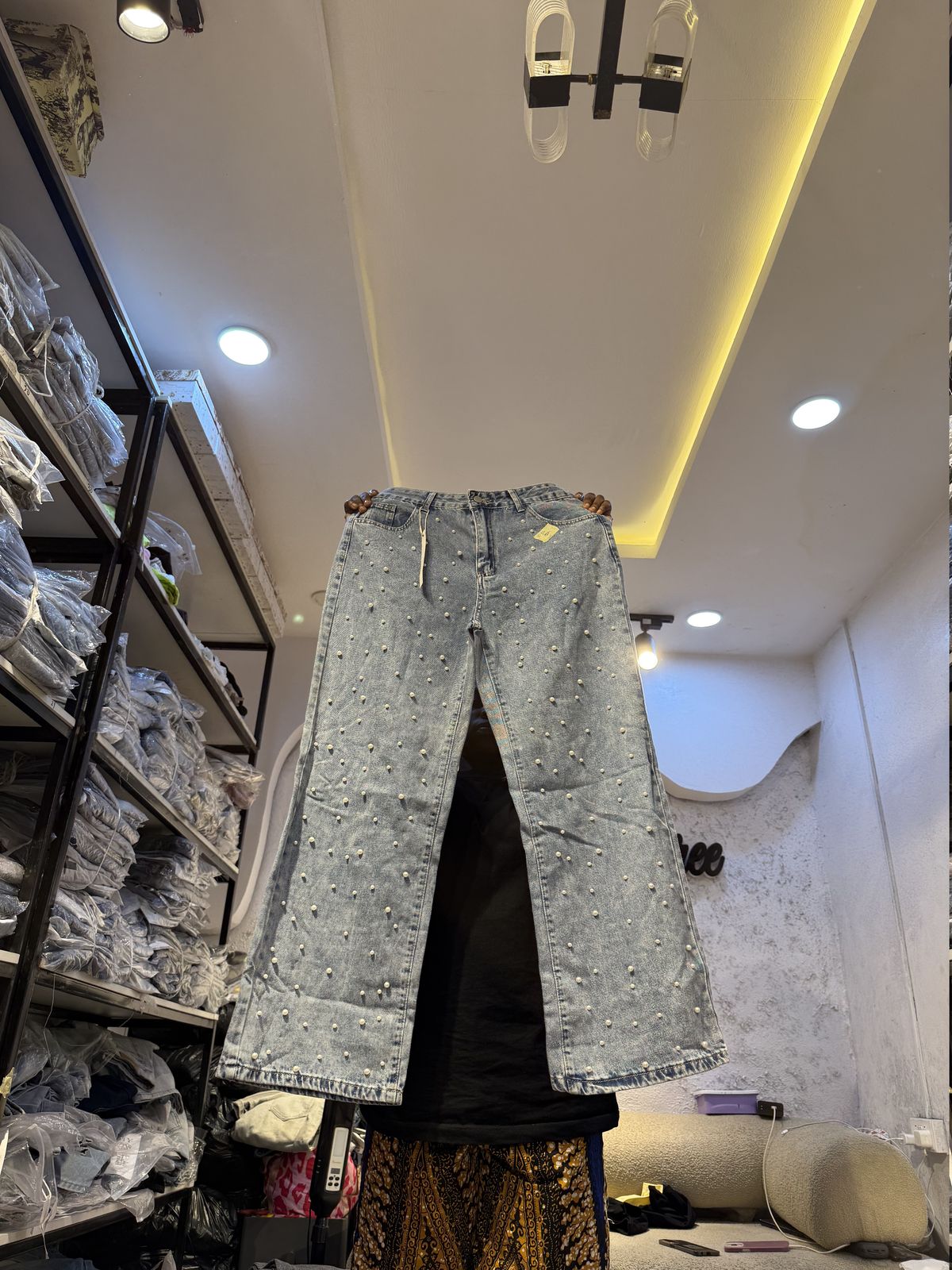 Waist 32