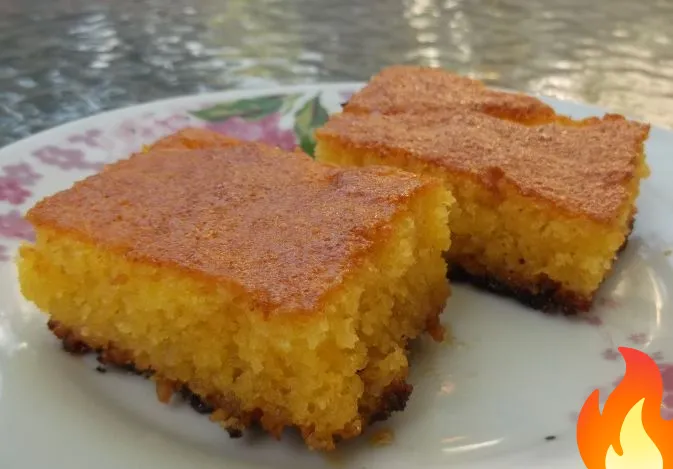 Постер Ревани (сладкий пирог с сиропом, из манной крупы, муки и яиц)