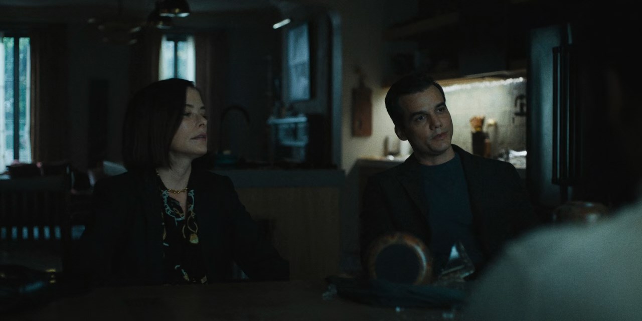 Mr. & Mrs. Smith Screenshot
