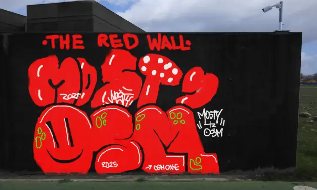 Graffiti artwork by Mosty