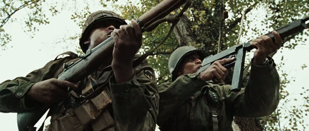 Miracle at St. Anna Screenshot